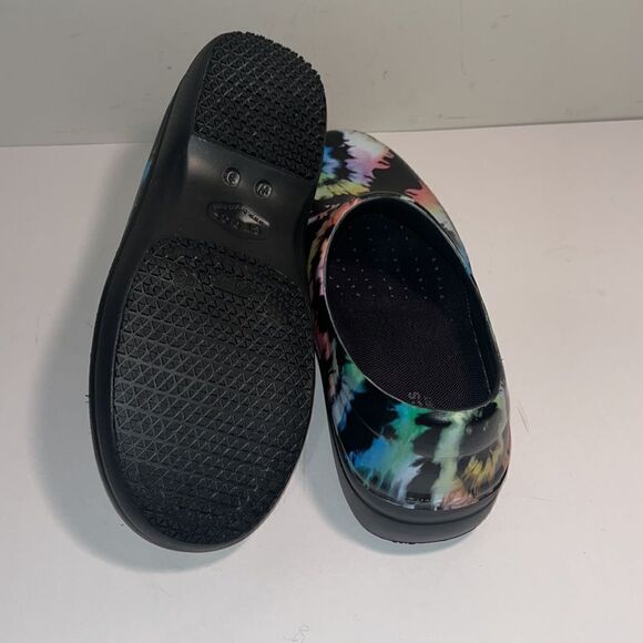 Crocs colorful 1.5”rubber heel slipon clogs - Picture 5 of 5